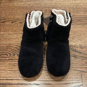 UGG Kids Cozy Black Heart & Fair Isle Slippers 13/1
